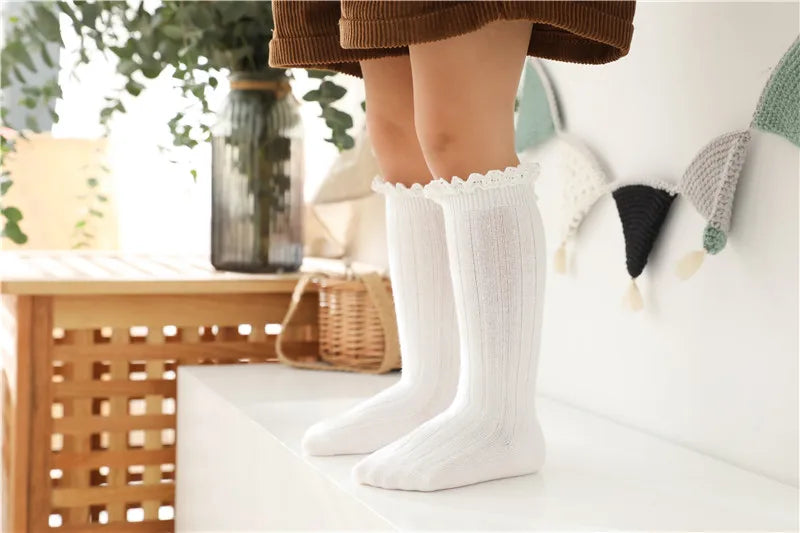 Chaussettes hautes à volants